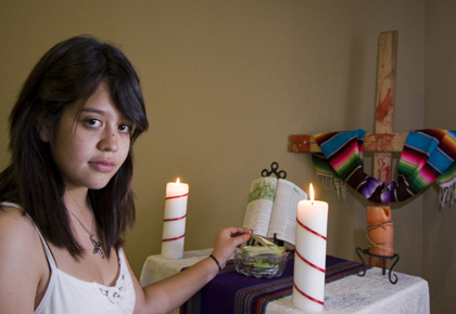 Adolescentes en la Arquidiócesis de Stockton, California participan en su primer retiro "Food Fast" en Abril, 2011.