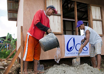 Trabajo de recuperación en Filipinas después del tifón Haiyan