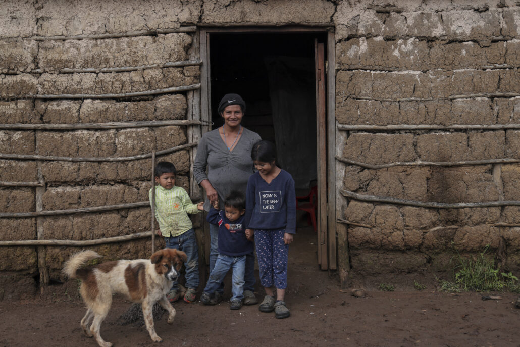 Nelly y sus hijos combaten la inseguridad alimentaria en Honduras
